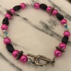 Pink and Dark Navy Stone and Crystal Bracelet. 💗